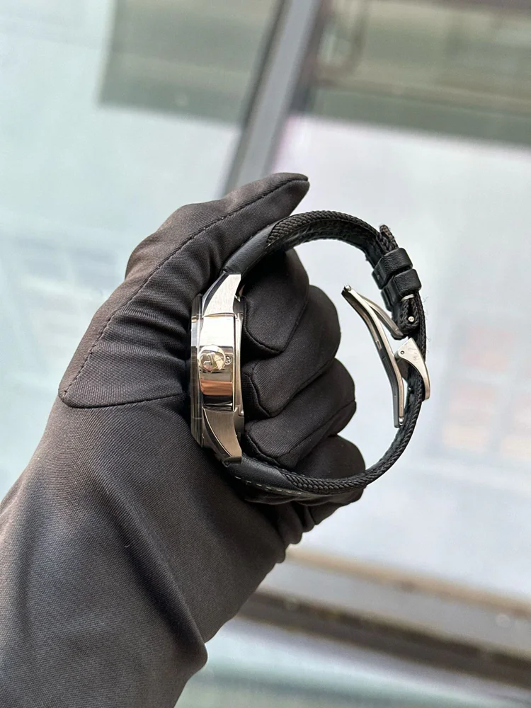 Jaeger-LeCoultre AMVOX Aston Martin Amvox2 Dbs Chronograph Watch LE 999 pcs